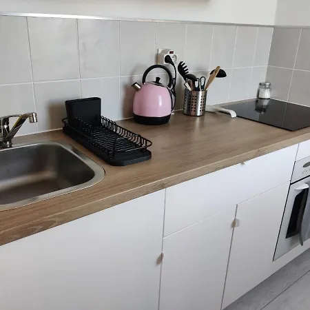 Bel Refait à Neuf, Calme Et Ensoleillé