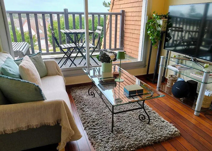 Bel Refait à Neuf, Calme Et Ensoleillé Appartamento Cabourg